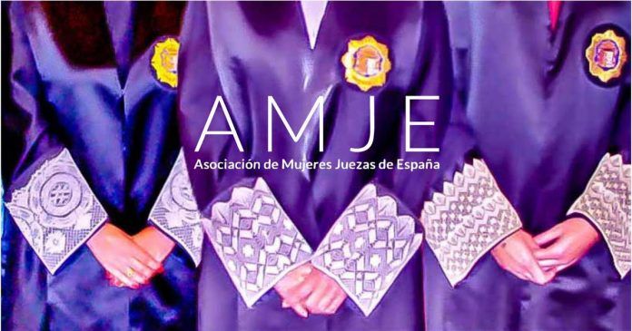 mujeres juezas