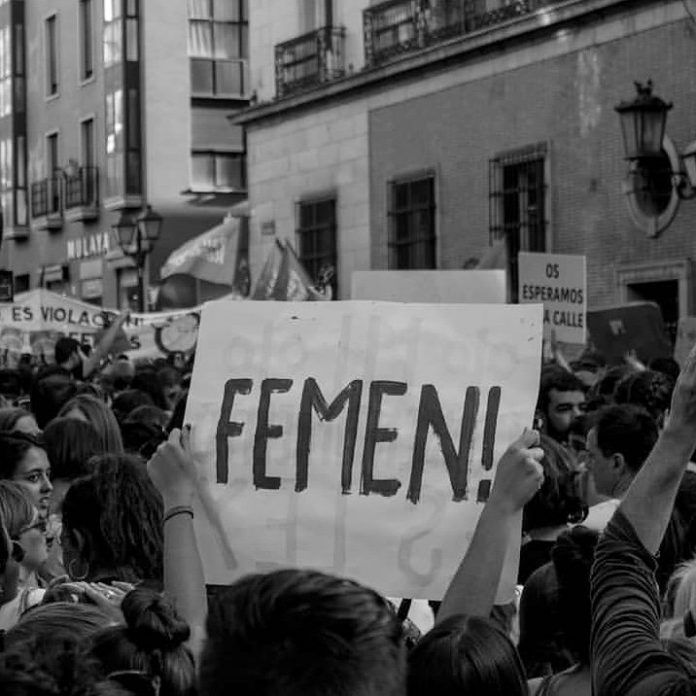 femen mani